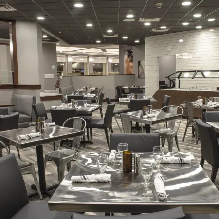 Holiday Inn FARGO by IHG