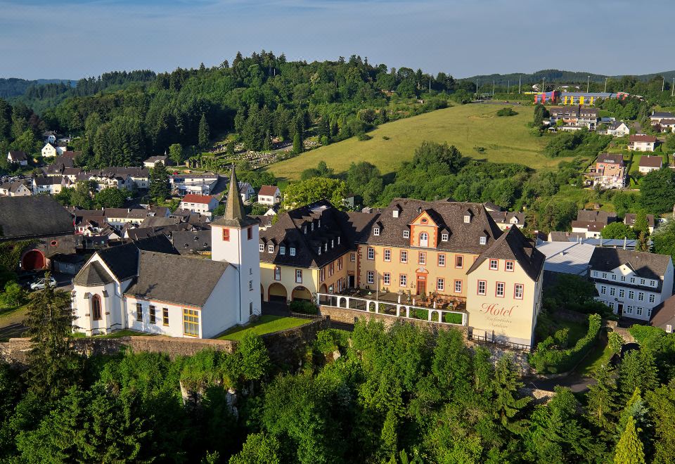 hotel overview picture