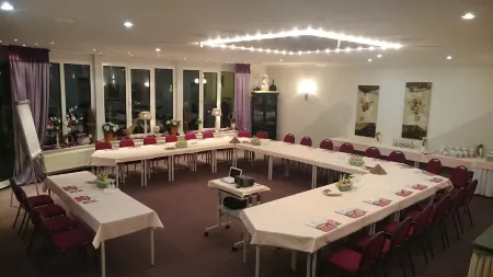 Hotel Dorotheenhof Отели рядом со станцией Cottbus Central Station