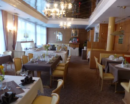 Hotel Dorotheenhof コトブスのホテル