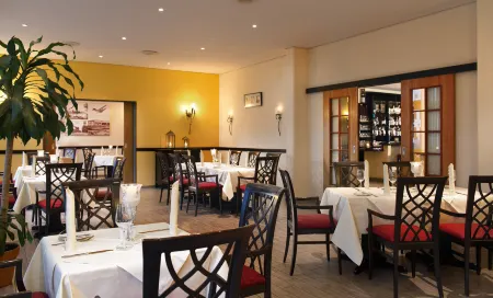 Wyndham Garden Hennigsdorf Berlin Отели в г. Фельтен