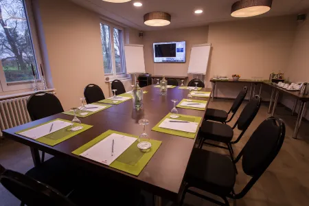 Weserhotel Schwager Отели в г. Дильмиссен