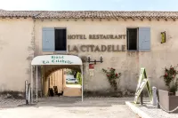 Logis Hôtel Restaurant la Citadelle Hotels in Eyrans