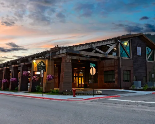 49'er Inn & Suites Hotels in Jackson