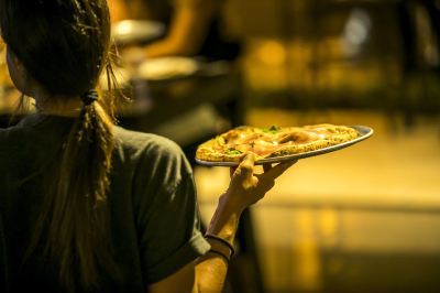 料理 オハナ・ワイキキ・イースト by アウトリガーの写真