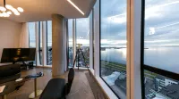 Tower Suites Reykjavík - Mountain View