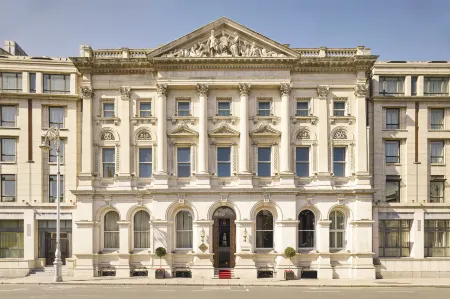 The College Green Hotel Dublin, Autograph Collection