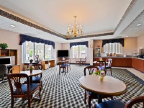 ควอลิตี้ อินน์ แอนด์ สวีทส์ ไอเคน เซาท์ โรงแรมในเอเคน