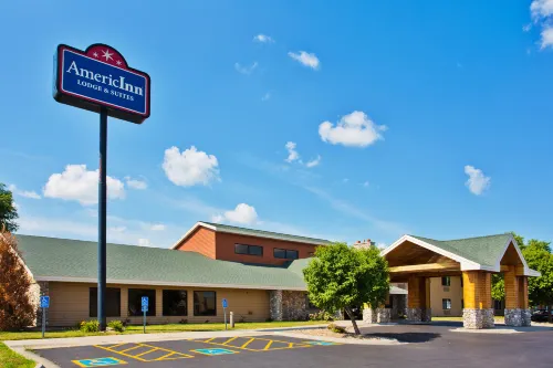 AmericInn by Wyndham Lincoln North Các khách sạn ở Lincoln