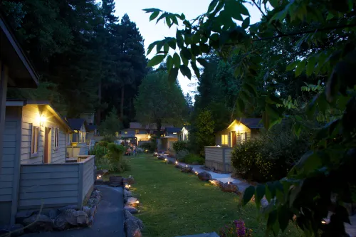 Cottages on River Road - 2-Star