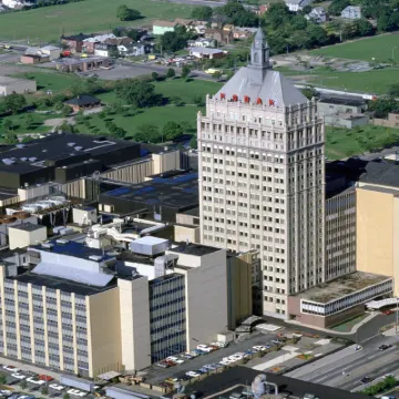 Staybridge Suites ROCHESTER UNIVERSITY by IHG Các khách sạn gần Công viên Highland