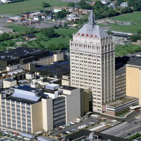 Staybridge Suites ROCHESTER UNIVERSITY by IHG Отели рядом с достопримечательностью «Планетарий Страсенбург»
