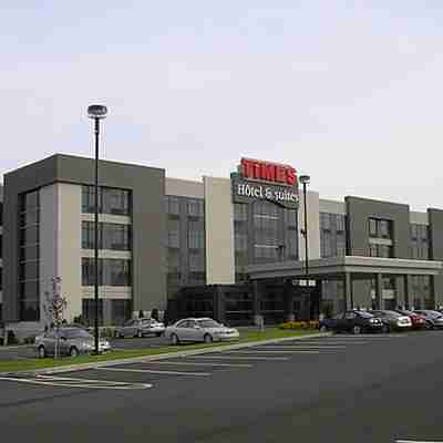 Grand Times Hotel – Aeroport de Quebec Hotel Exterior
