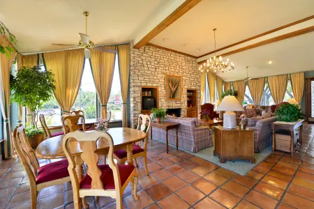 Americas Best Value Inn Columbus Отели в г. Колумбус