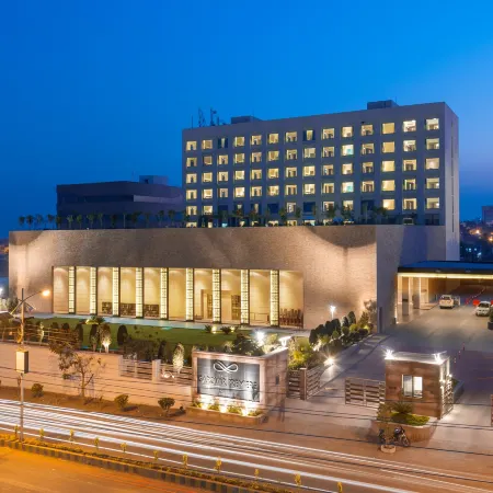 Balaji Sarovar Premiere Solapur