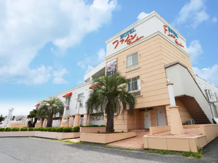 Hotel Fine Garden Senboku Отели рядом со станцией JR Higashi-Hagoromo station