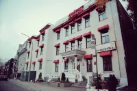 Auberge Saintlo Montréal Hostel Hotels in 