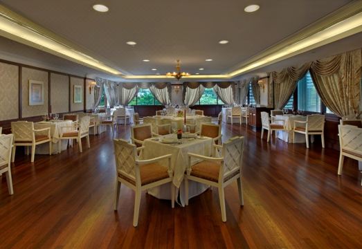 더 로얄 출란 다만사라