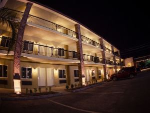 Barrokas Hotel & Suites