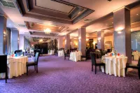Hotel Dumbrava Hotels in Бакеу