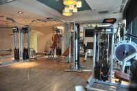 Ramada by Wyndham Pitesti - Fitnessstudio