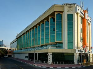 Al Khoory Executive Hotel, Al Wasl