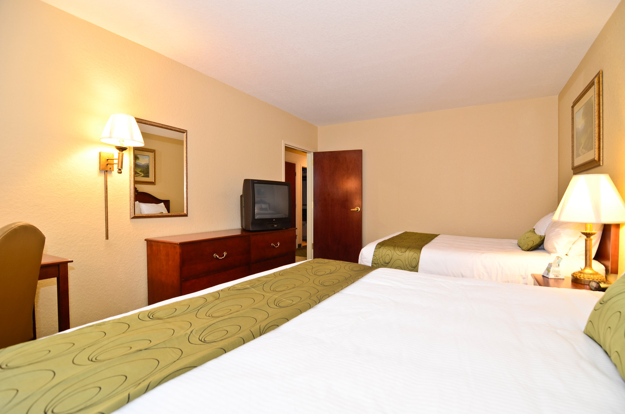 Best Western Heritage Inn and Suites