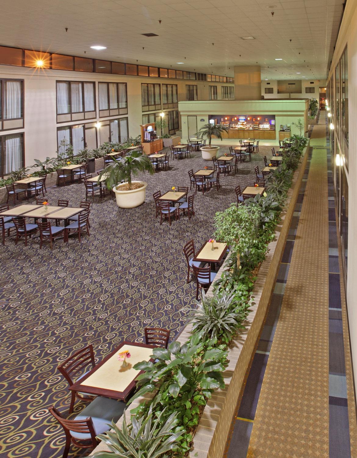 Holiday Inn Express Little Rock-Airport, an Ihg Hotel