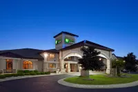 Comfort Inn & Suites Napoleon