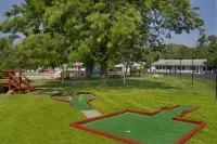 Delton Oaks Resort Hoteles en Lake Delton