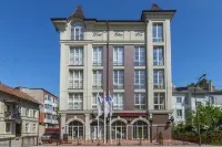 Elisa Inn Hotel