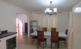 Bubali Villa & Apartments