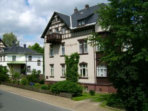 Pension und Ferienwohnung "Villa-Agnesruh"