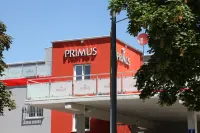 Primus Hotel & Apartments