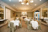Monmouth Historic Inn - Breakfast