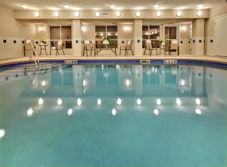 Holiday Inn Express & Suites Vermillion