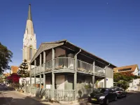 The Drisco Hotel Tel Aviv - Relais & Châteaux Hotels near HaTachana