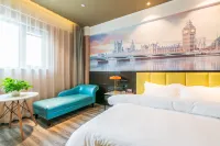 Yuhao Hotel (Xuchang Wenfeng Road Branch) - balcony