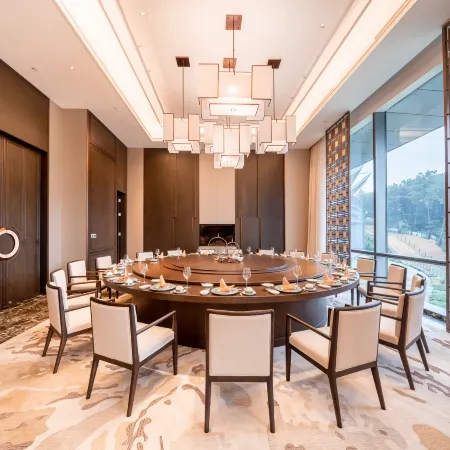 Howard Johnson CAEXPO Plaza Nanning