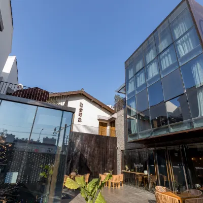 Shanghai Yushe Impression Hotel (Yu Garden Bund Branch) Hotels near Xiaonanmen Station