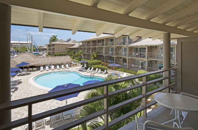 Cove Inn on Naples Bay photo 5