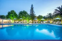 Silver Bay Hotel Hotels in Kontokali