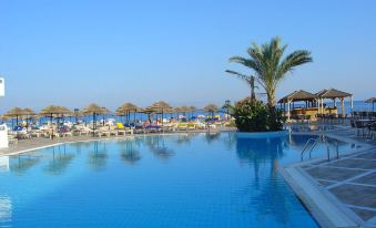 Avra Beach Resort