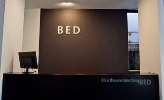 Bed Phrasingh-Adults Only