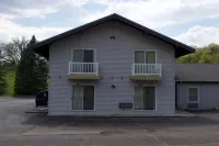 AmeriVu Inn & Suites - St Croix Falls