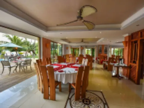 Crown Beach Hotel Seychelles Hotels in Au Cap