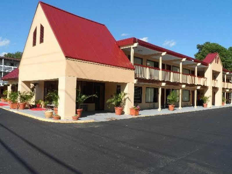 Red Roof Inn Williamsburg