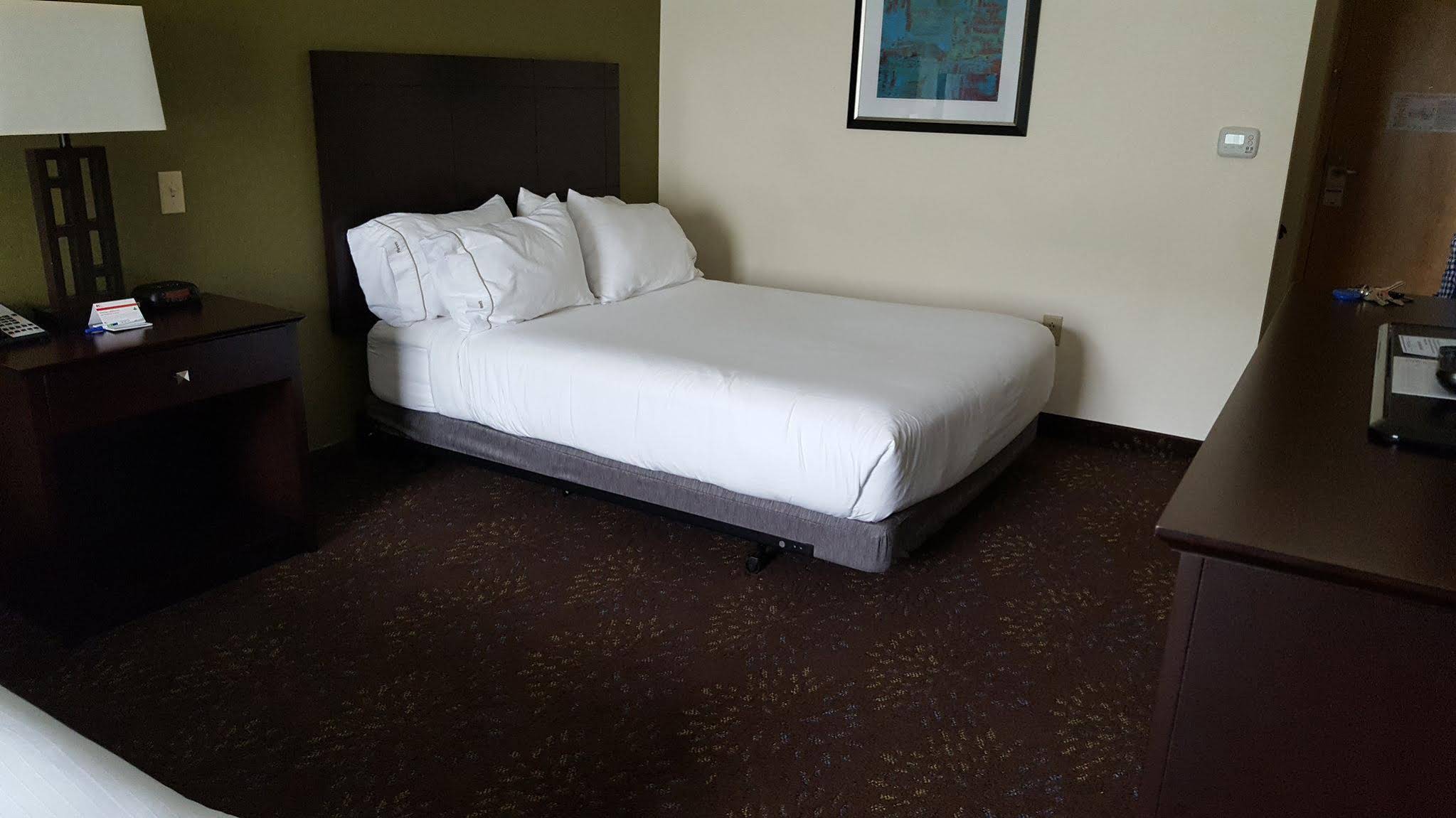 Holiday Inn Express & Suites Geneva Finger Lakes, an Ihg Hotel