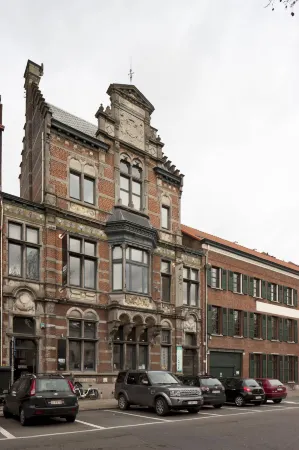 費克套房家庭旅館