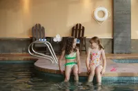 Surfsand Resort - Beach